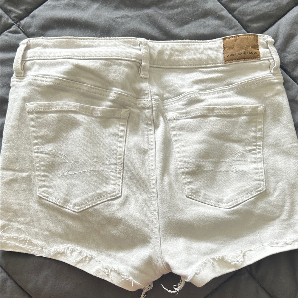 American Eagle shorts - Picture 2 of 4